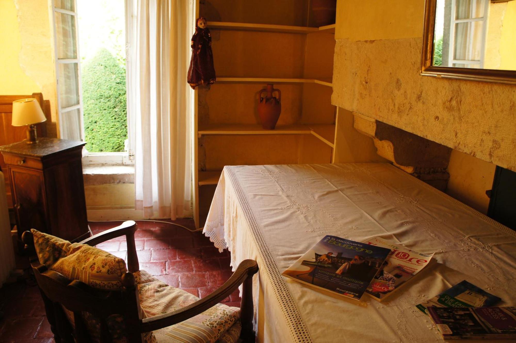 Hotel Particulier Maleteste Ντιζόν Δωμάτιο φωτογραφία